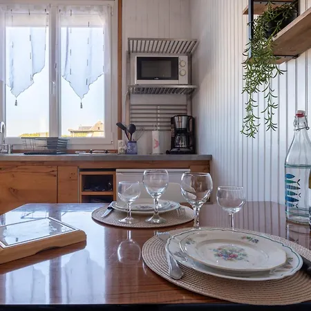 L'echappee Bleue - Appt Pour 3 Vue Laterale *